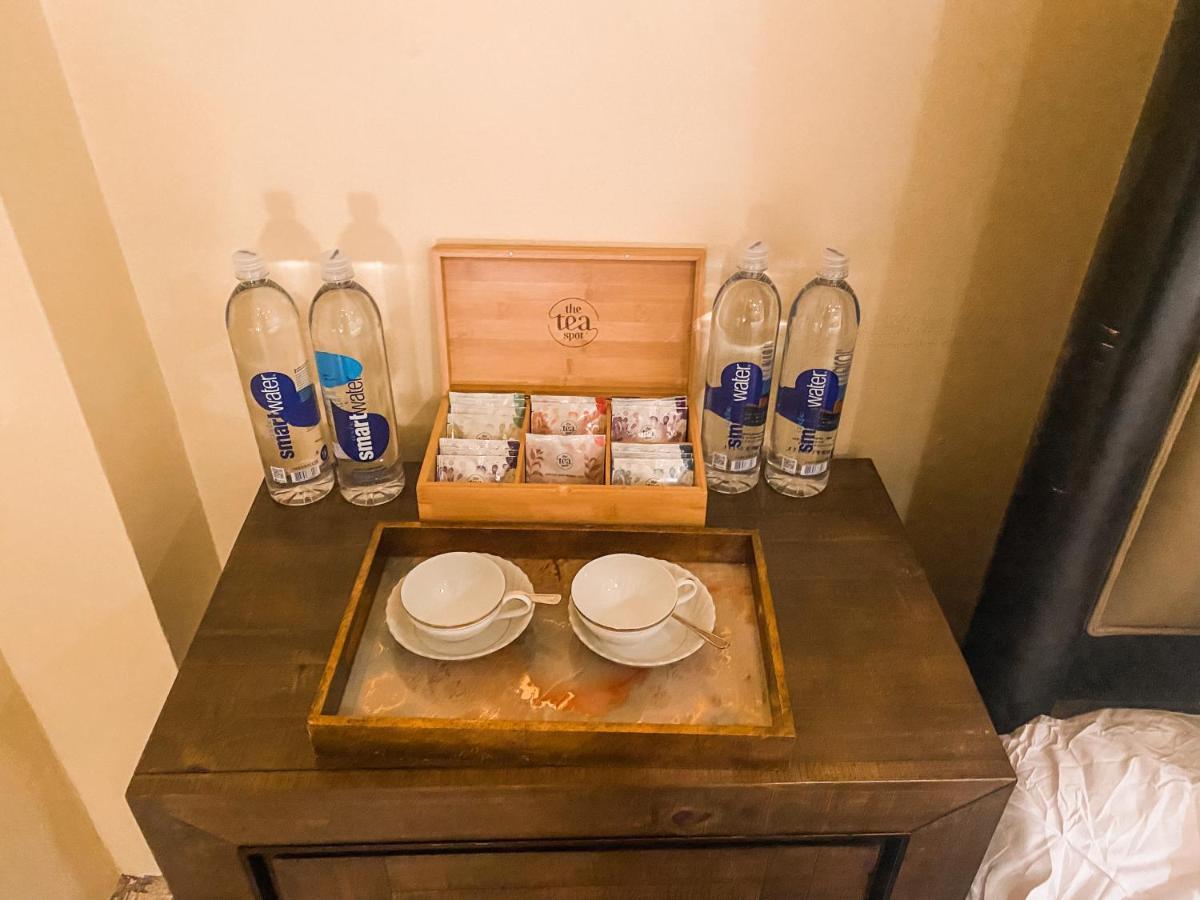 Island Girl Spa + Bed And Breakfast Λος Άντζελες Εξωτερικό φωτογραφία